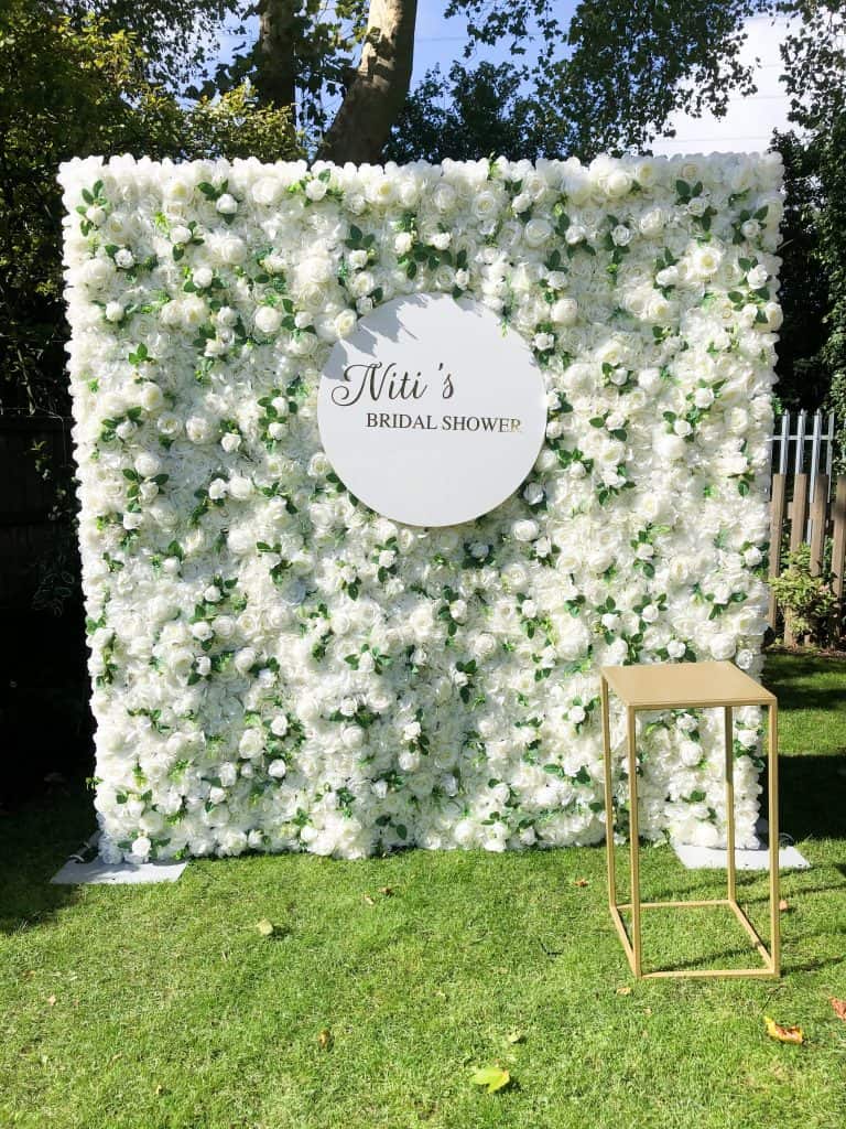 white flower wall